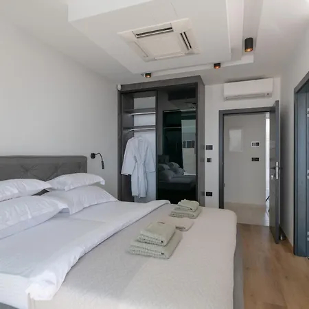 Luxus Nerra In Mit Meerblick - By Istrabook Villa *