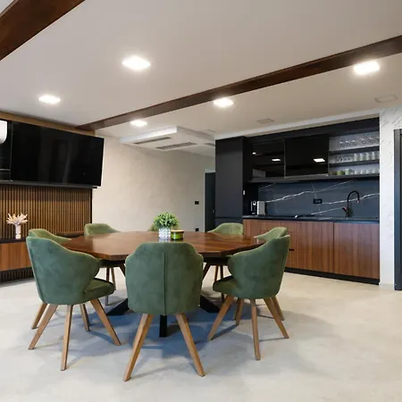 Vila Luxus Nerra In Mit Meerblick