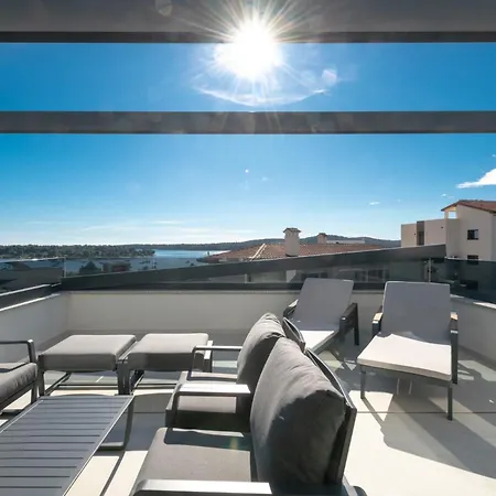 Luxus Nerra In Mit Meerblick - By Istrabook Villa Medulin