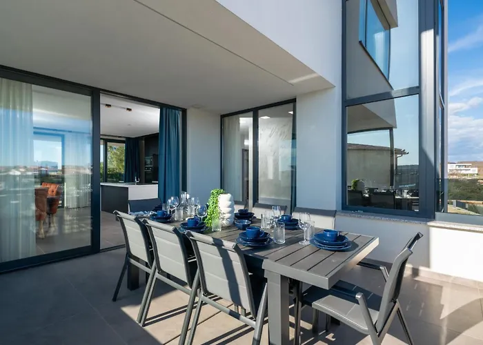 Luxus Nerra In Mit Meerblick Medulin