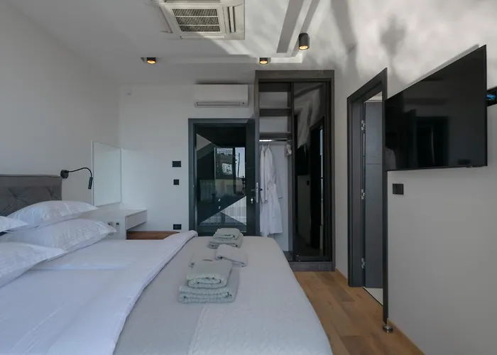 Vila Luxus Nerra In Mit Meerblick