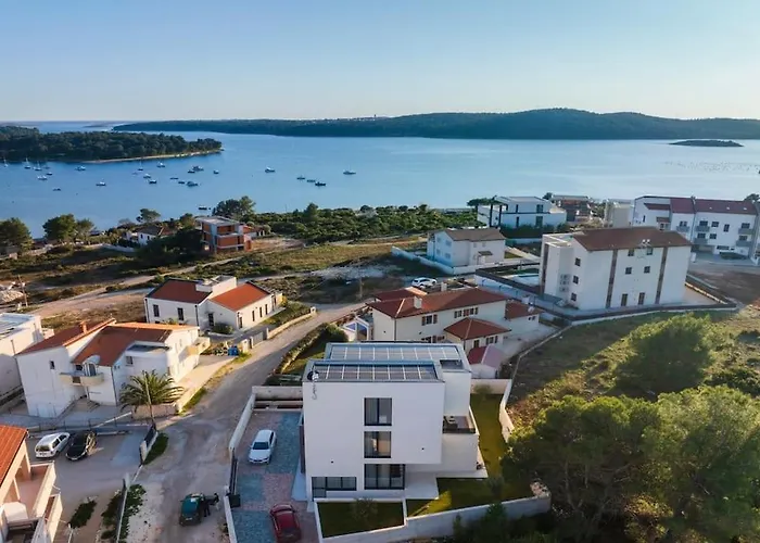 Luxus Nerra In Mit Meerblick Vila Medulin