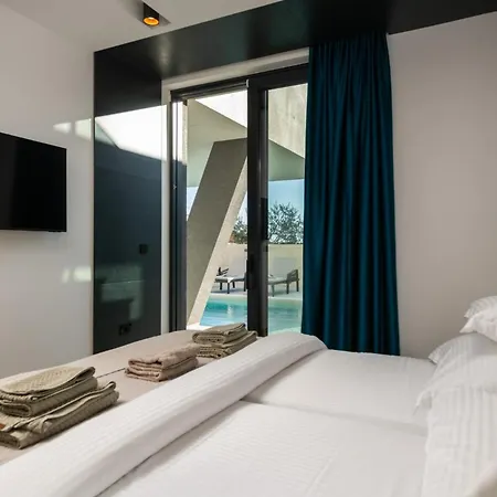 Villa Luxus Nerra In Mit Meerblick