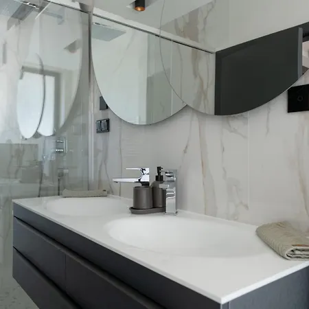 Luxus Nerra In Mit Meerblick