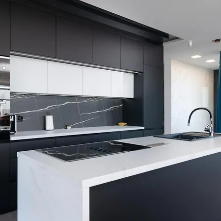 Villa Luxus Nerra In Mit Meerblick