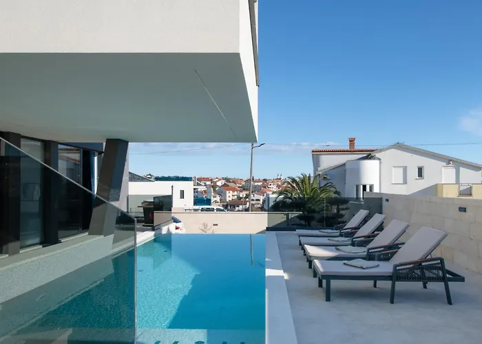 빌라 Luxus Nerra In Mit Meerblick *